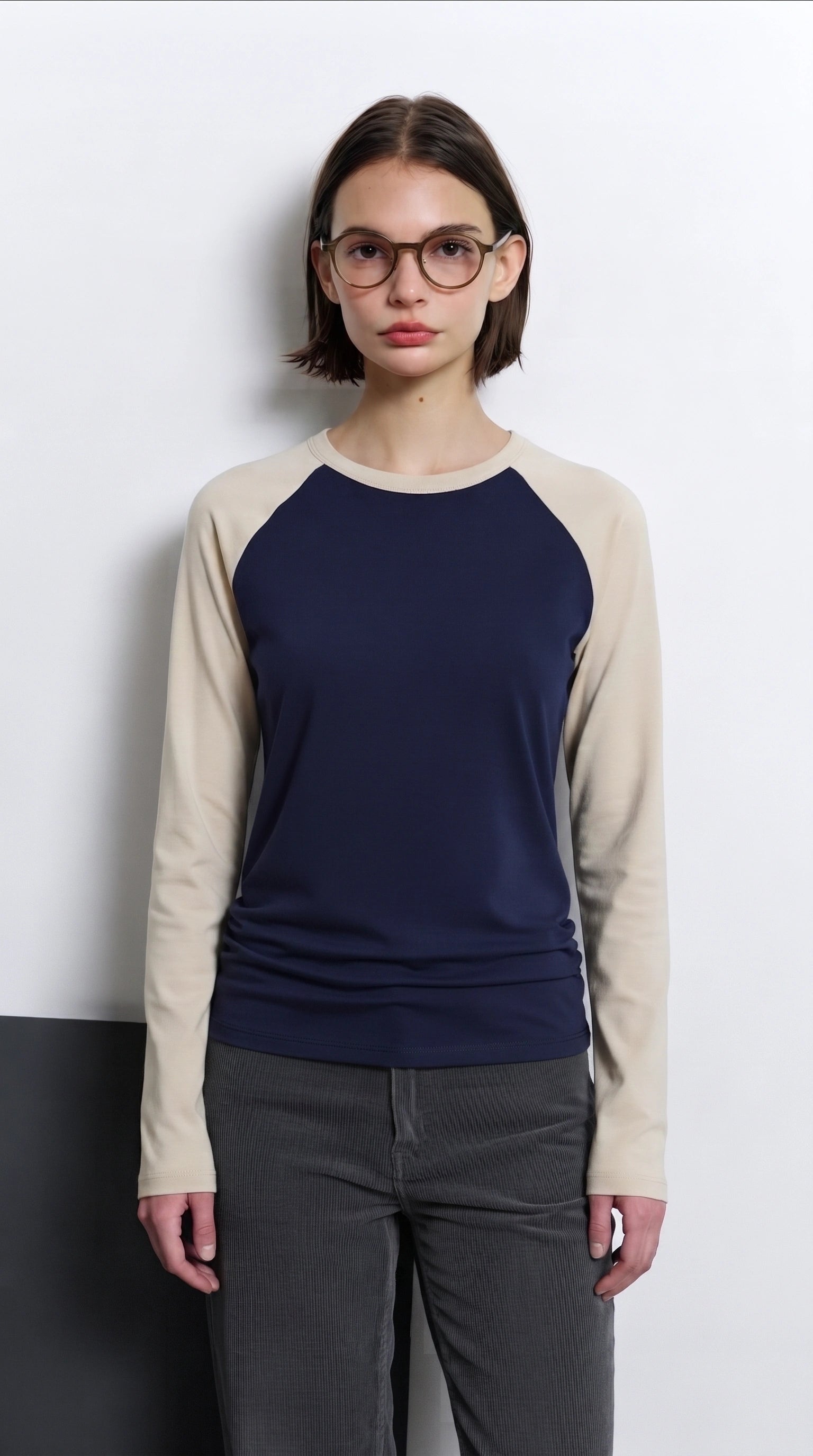 Contrast Raglan Sleeve Top | Blue/Beige