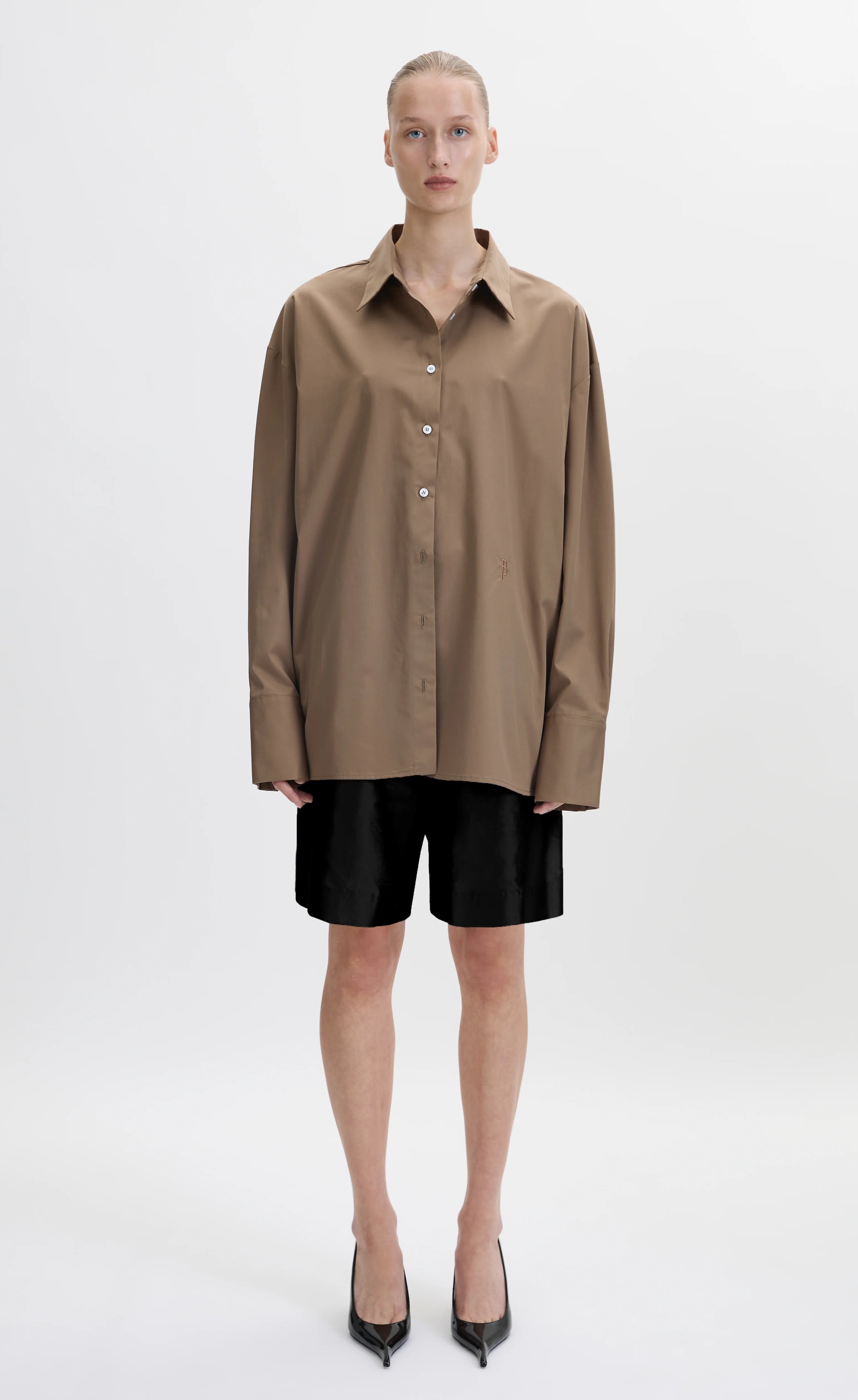 D600 Oversized Essentials Shirt – Mocha Brown