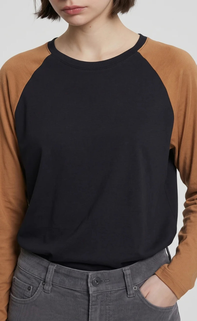 Contrast Raglan Sleeve Top | Black/Mustard