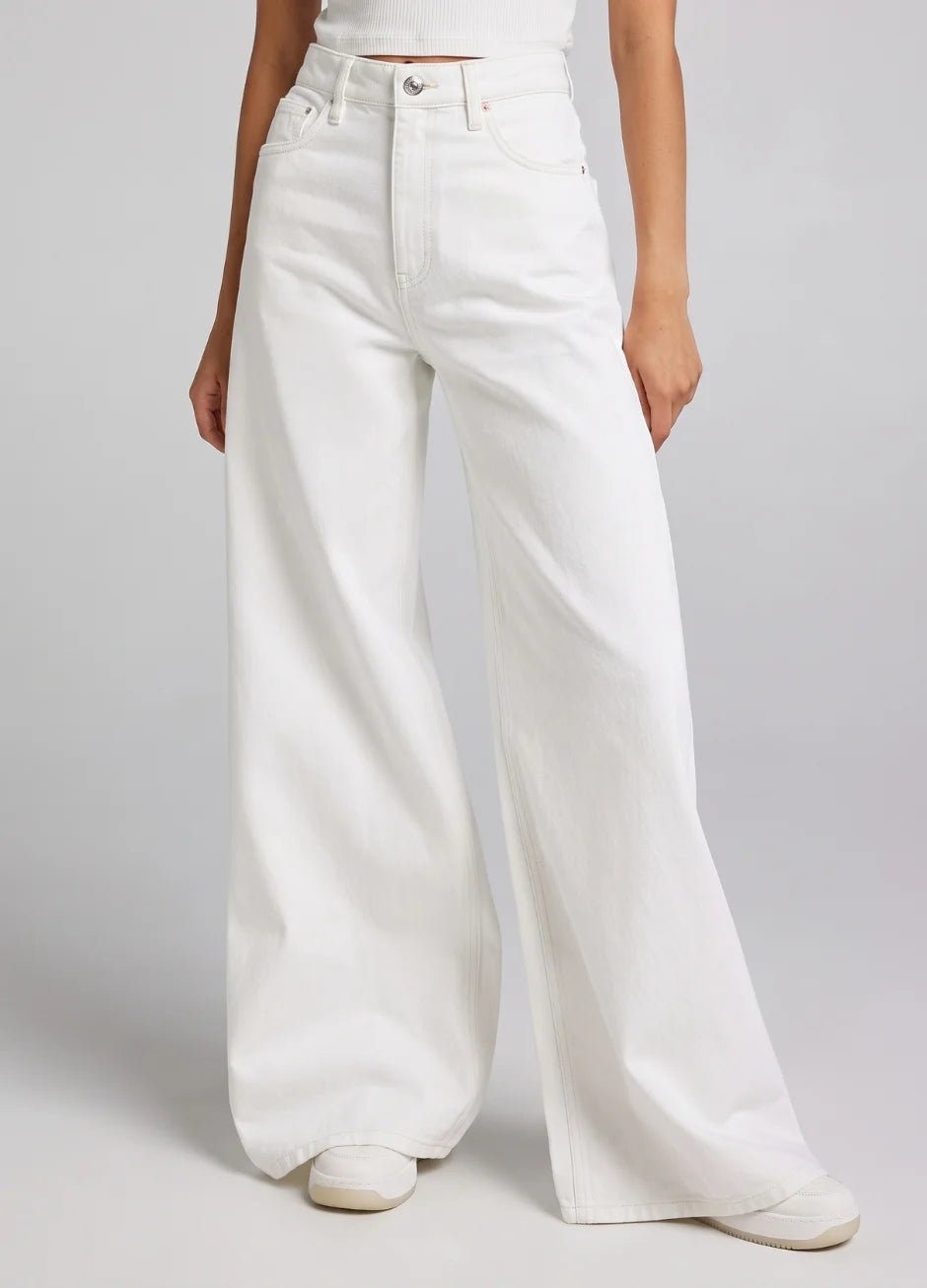 HM White High-Waisted Wide-Leg Jeans