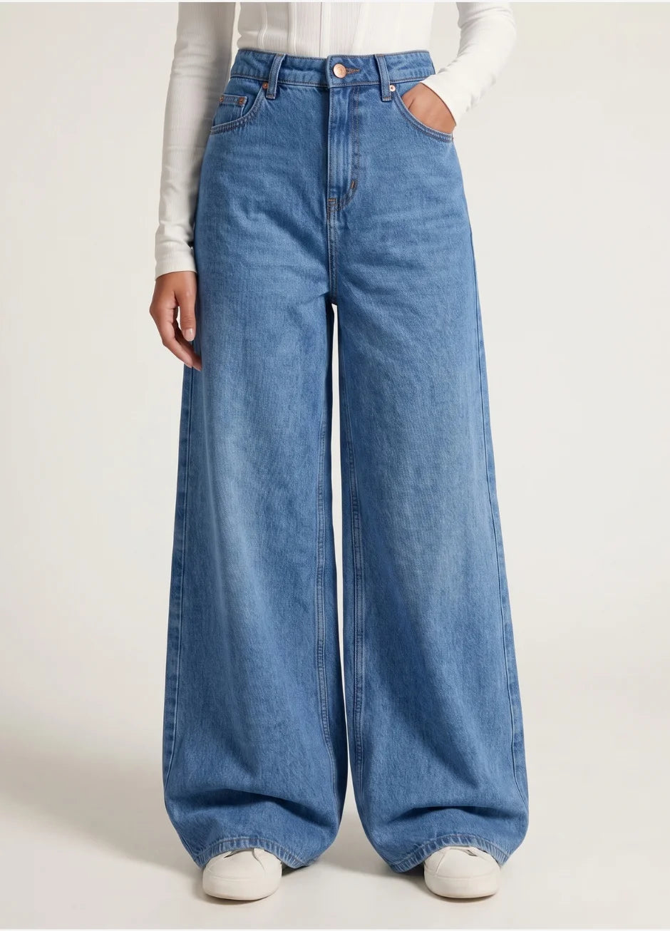 High Waisted Wide Leg Jeans