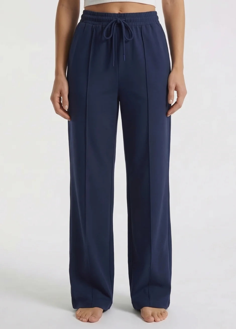 WIDE LEG FRONT SEAM TROUSER