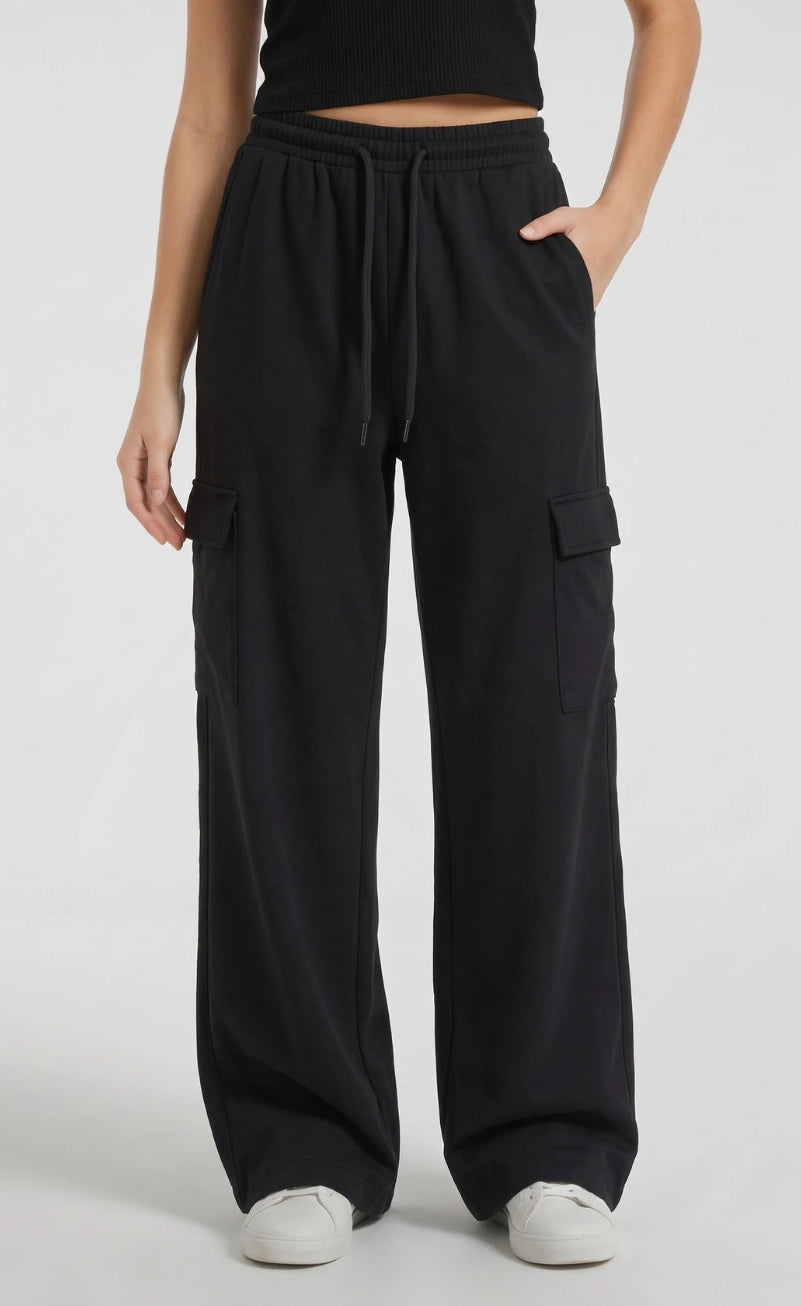 Zara Pure Black High Waisted Cargo Sweatpant