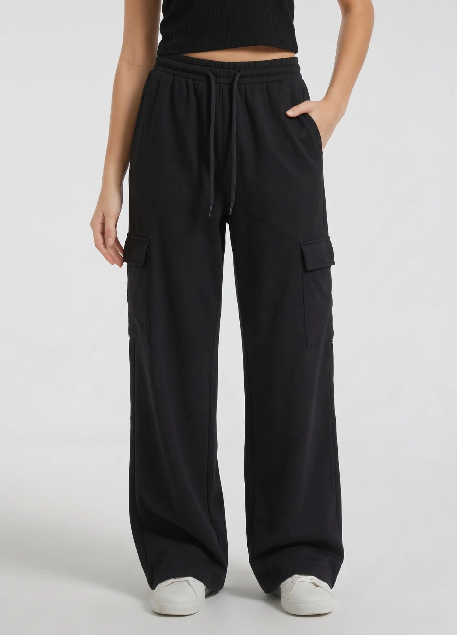 Zara Pure Black High Waisted Cargo Sweatpant