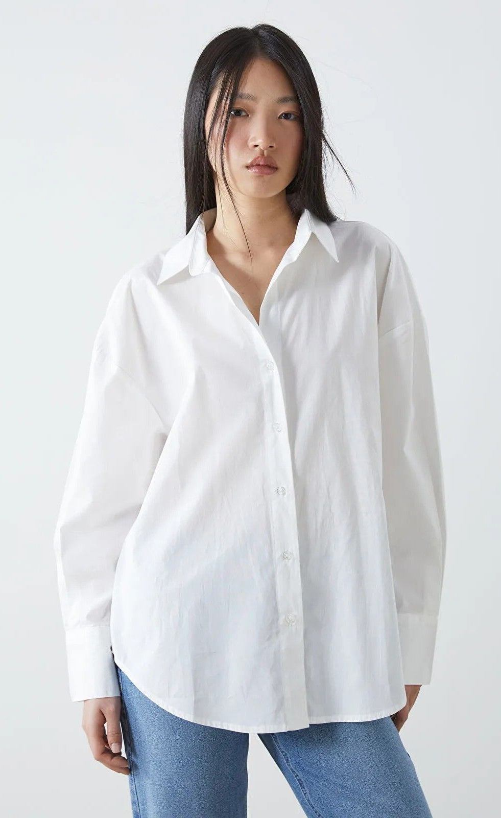 D600 Oversized Essentials Shirt – White