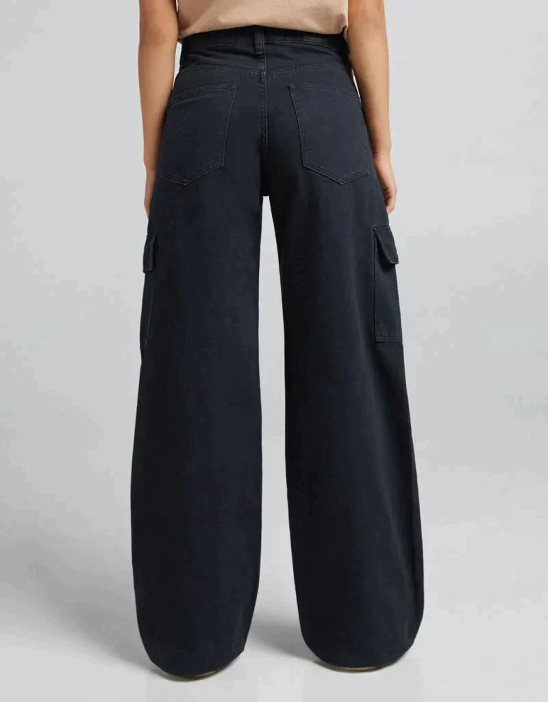WIDE LEG CARGO JEANS