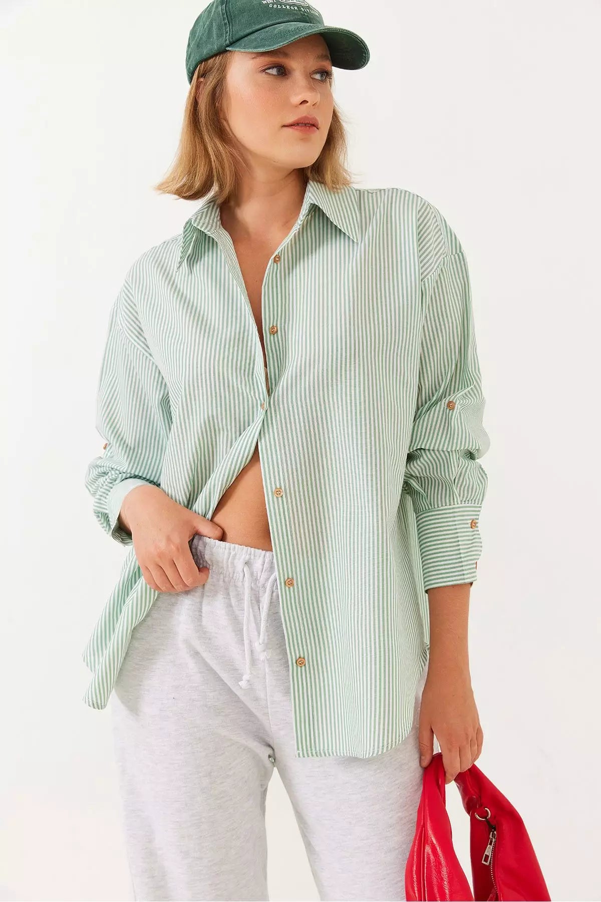 D600 Oversized Stripe Shirt