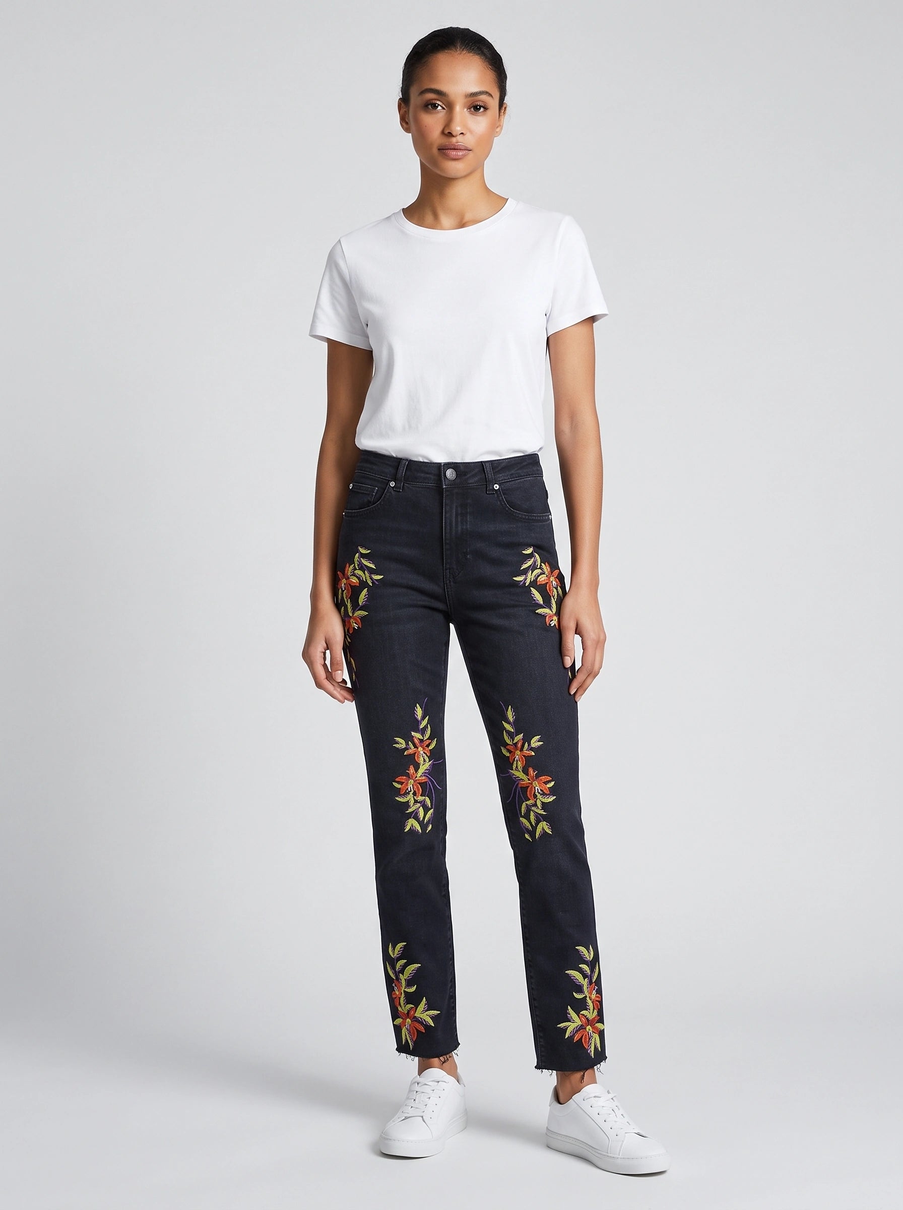 D600 Last Piece – Limited Stock Women’s Western Wear