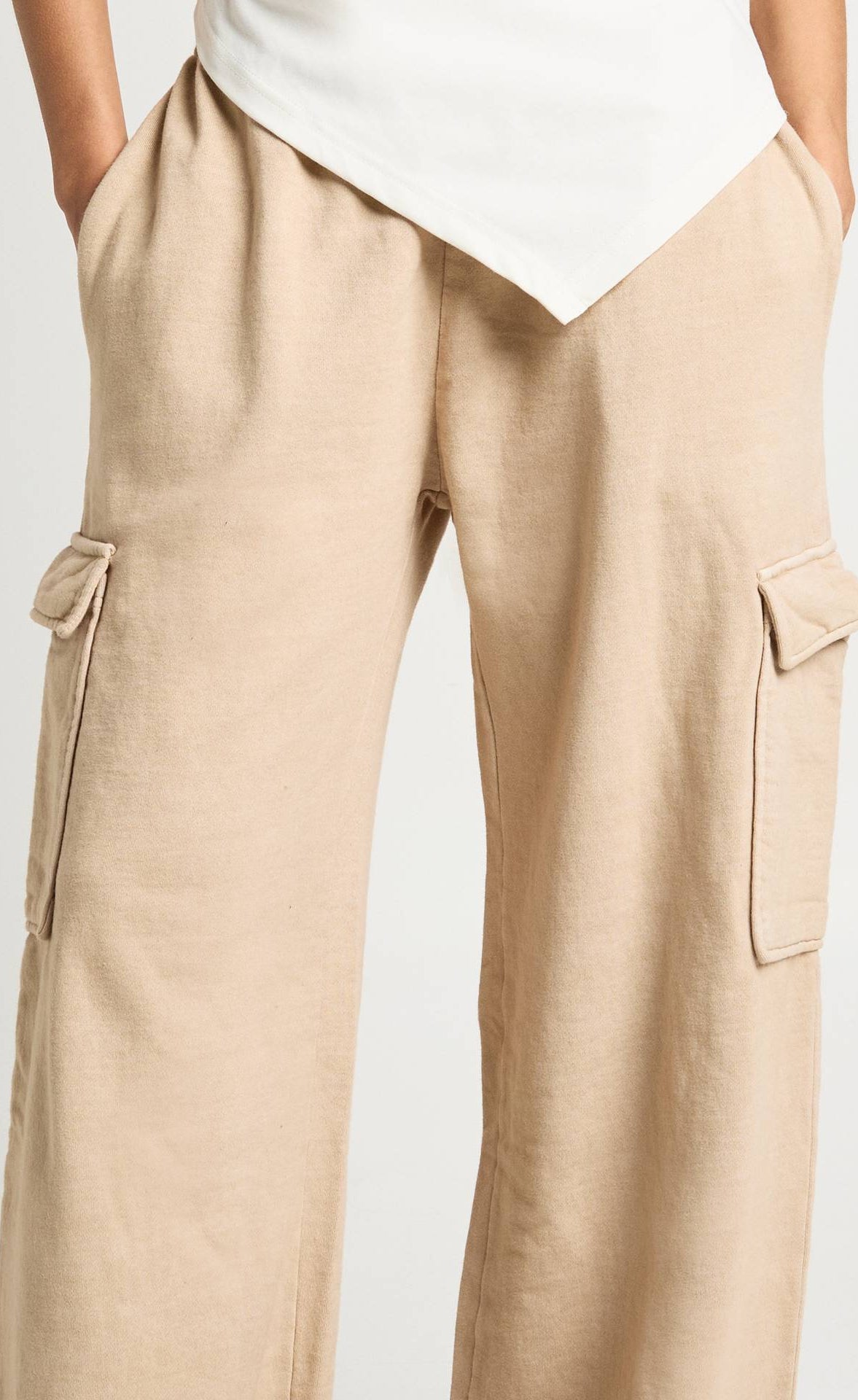 D600 Baggy Wide Leg Cargo Trouser