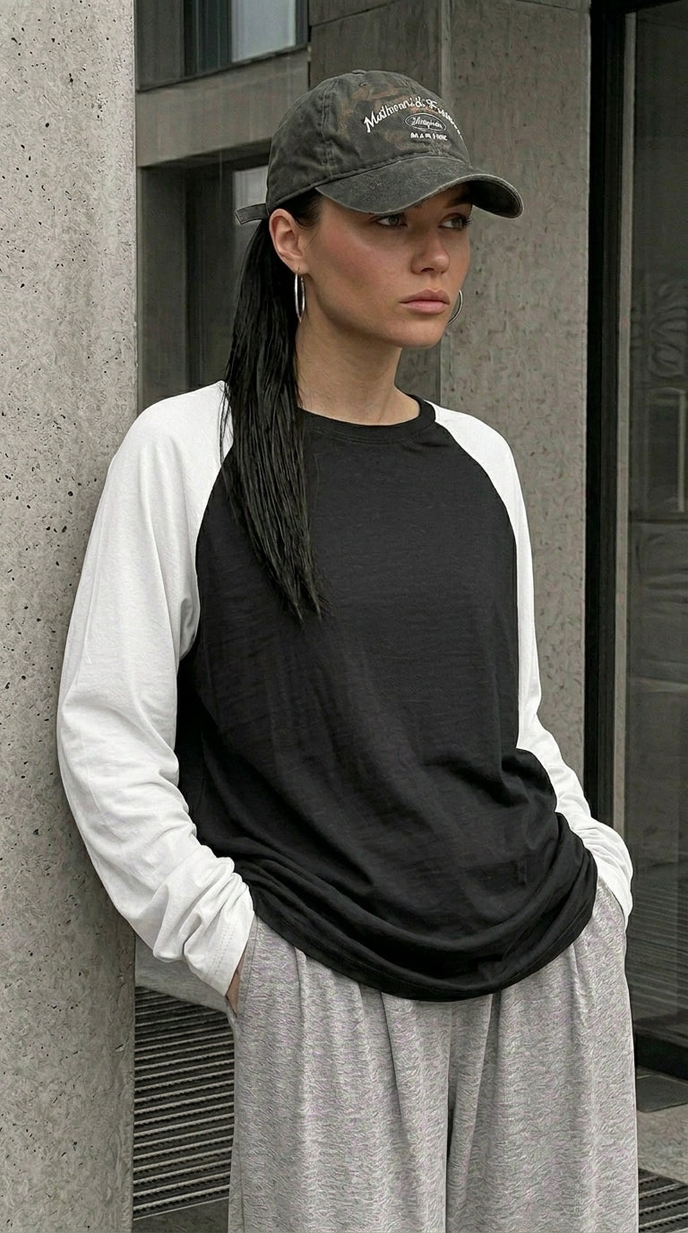 Contrast Raglan Sleeve Top | Black/White