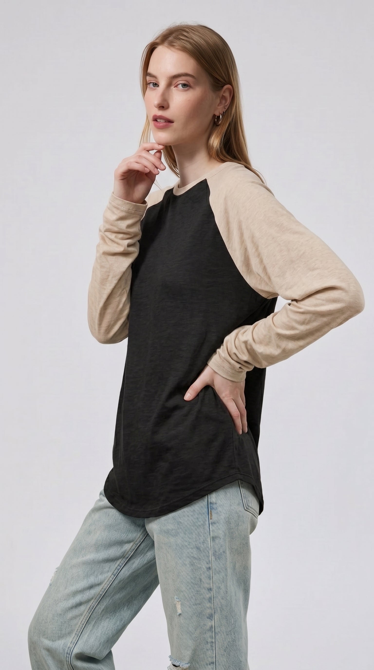 Contrast Raglan Sleeve Top | Black/Beige