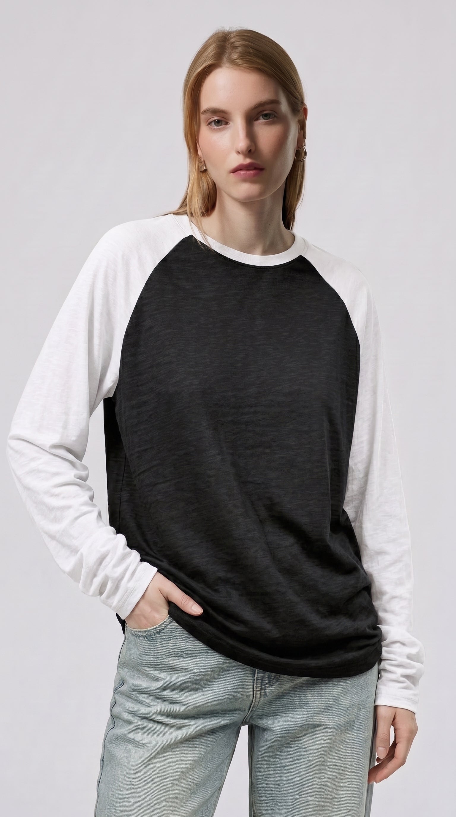 Contrast Raglan Sleeve Top | Black/White