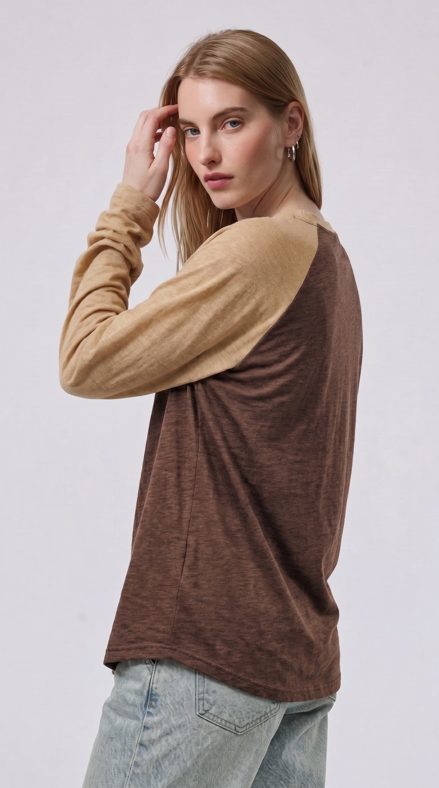 Contrast Raglan Sleeve Top | Brown/Beige