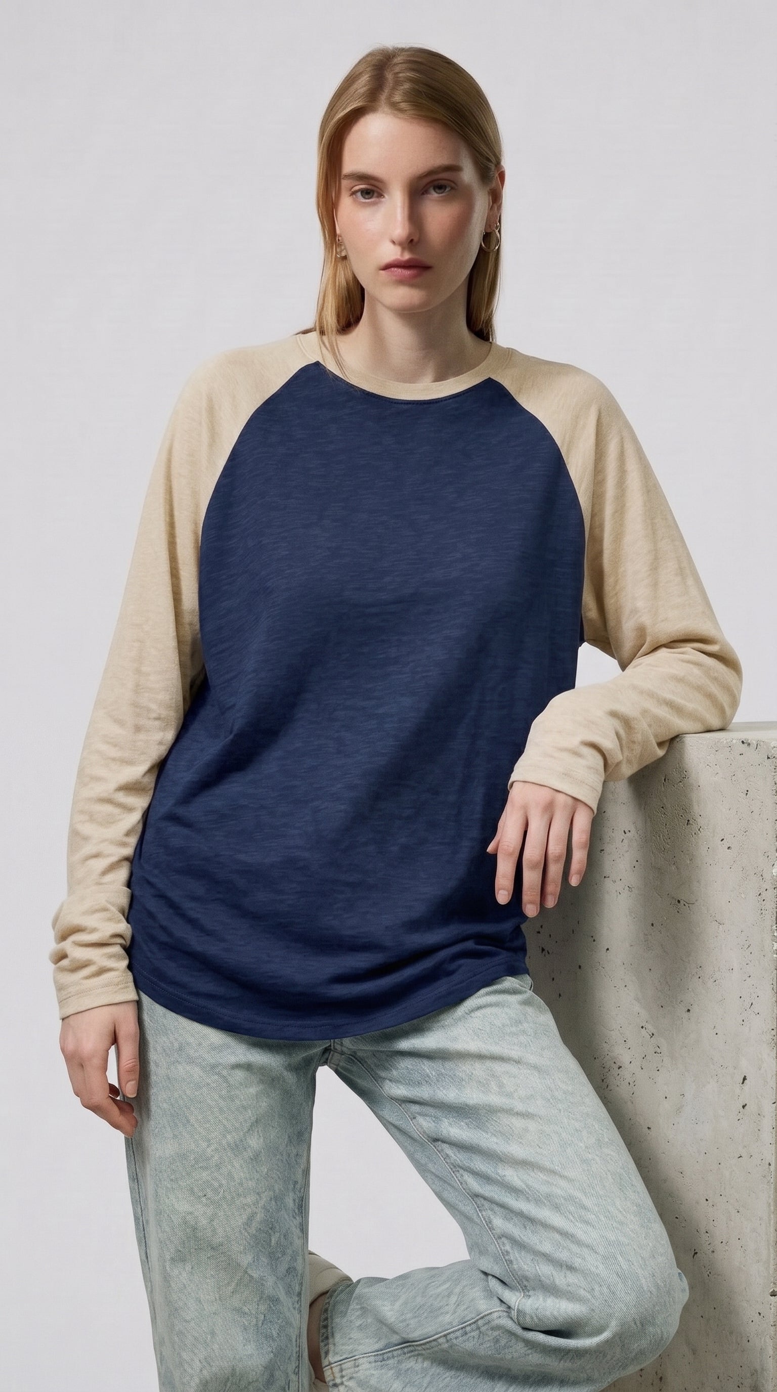 Contrast Raglan Sleeve Top | Blue/Beige