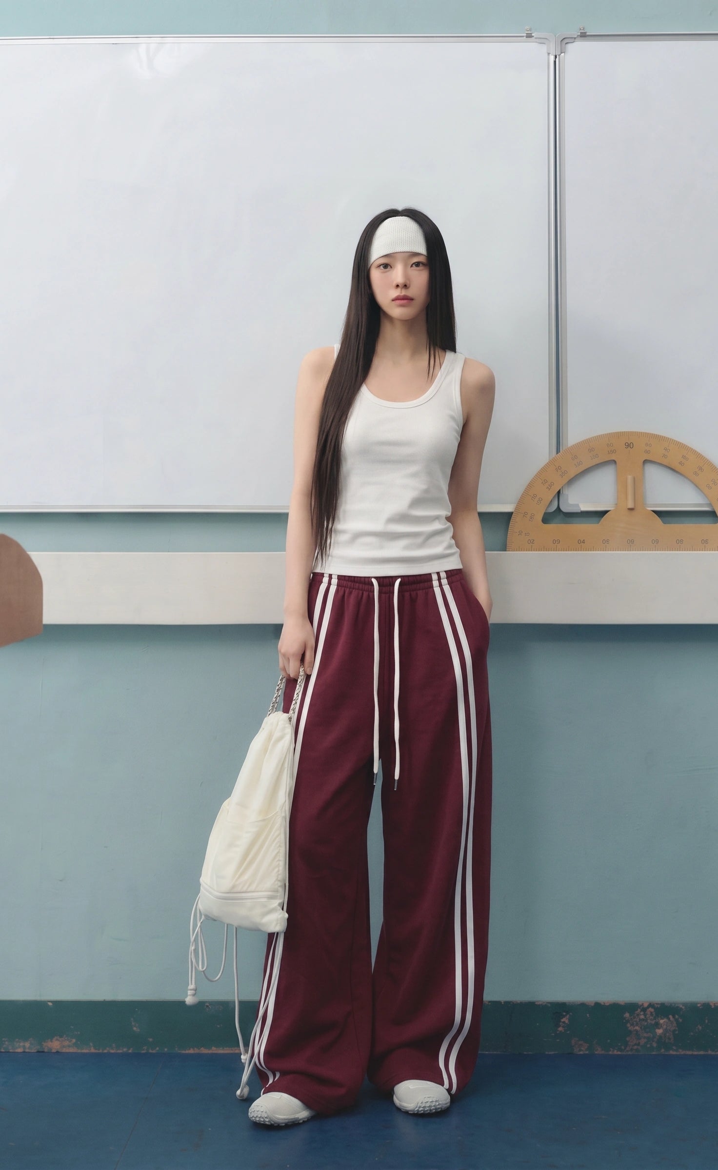 D600 Front Stripe Wide Leg Trousers | Maroon