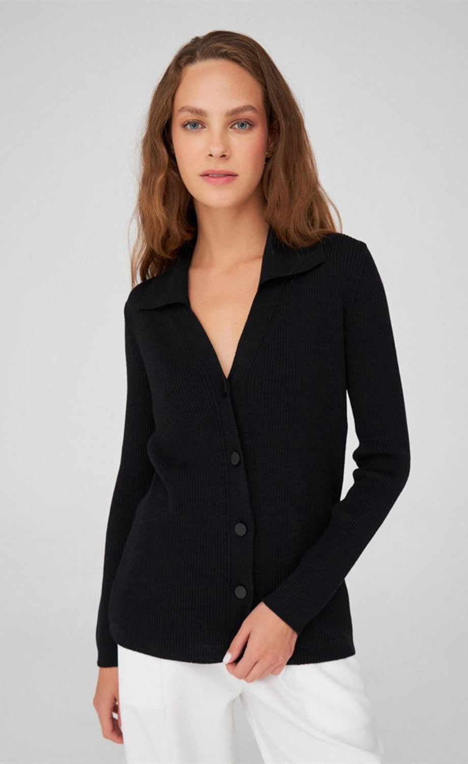 Elegant Black Ribbed Button-Down Top - Perfect For Summer
